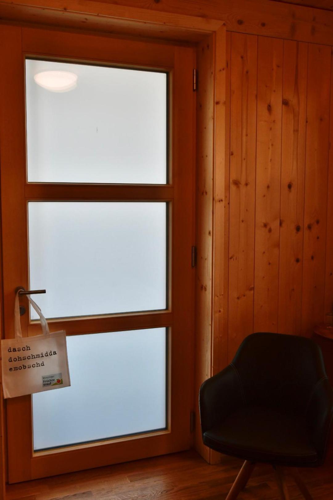 Uebernachtung Beim Bio-Metzger "Zimmer Rosl" Mössingen Exteriér fotografie